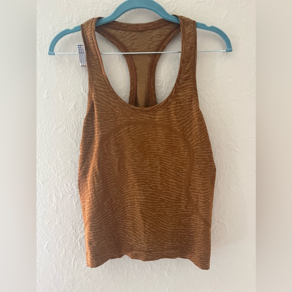 Lululemon racer back tank size 8